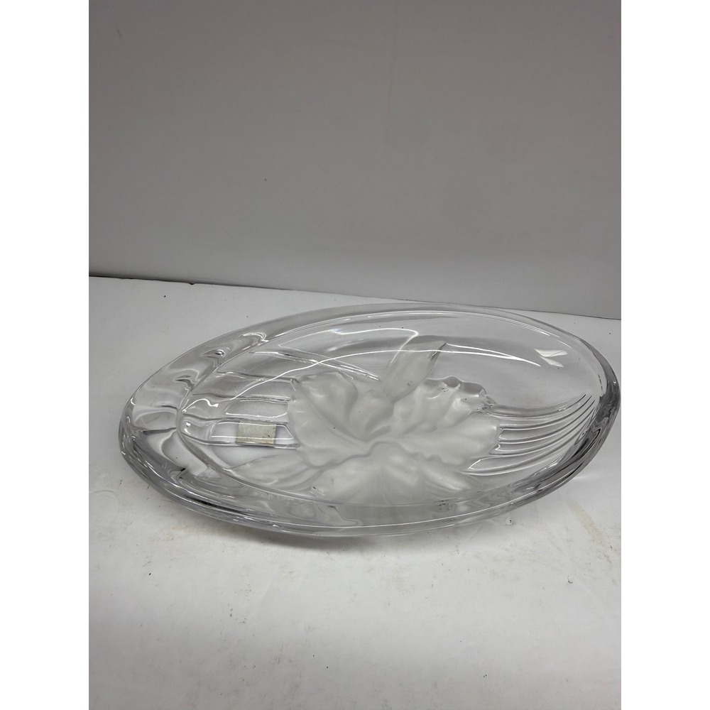 Studio Nova Japan Crystal Oval Bowl Frosted Poinsettia Floral Glass Dish 8 inch